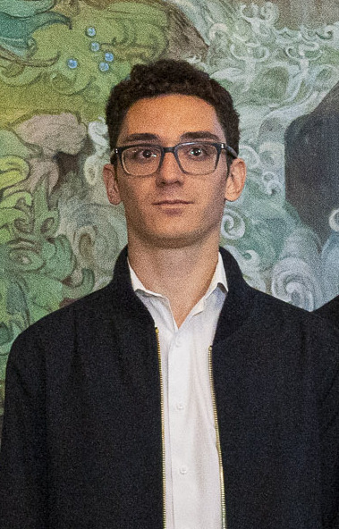 Fabiano Caruana at a 2022 chess tournament